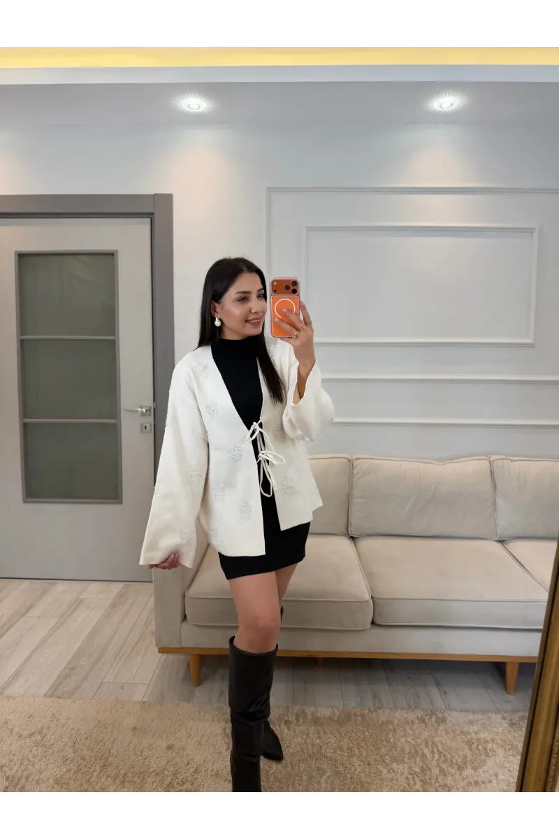 Tasarım Bağlama Detaylı Triko Kimono