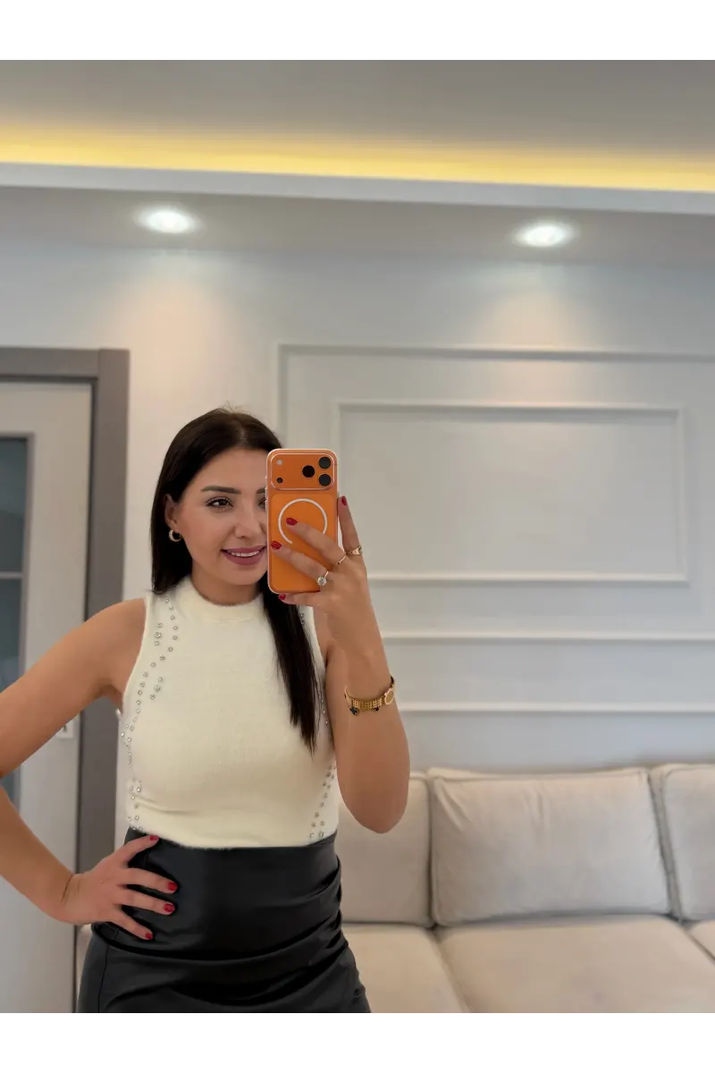Taşlı Sakallı Triko Bluz