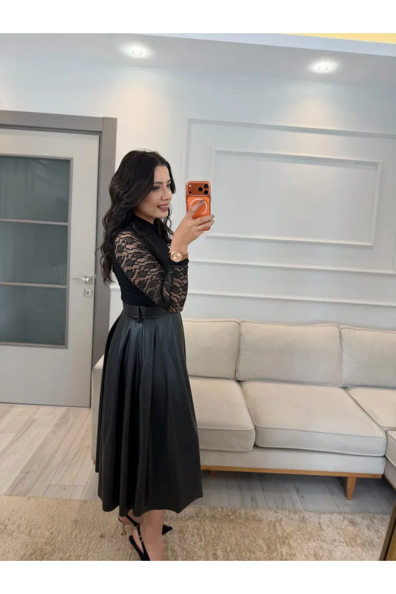 Üst Dantelli Alt Deri Elbise
