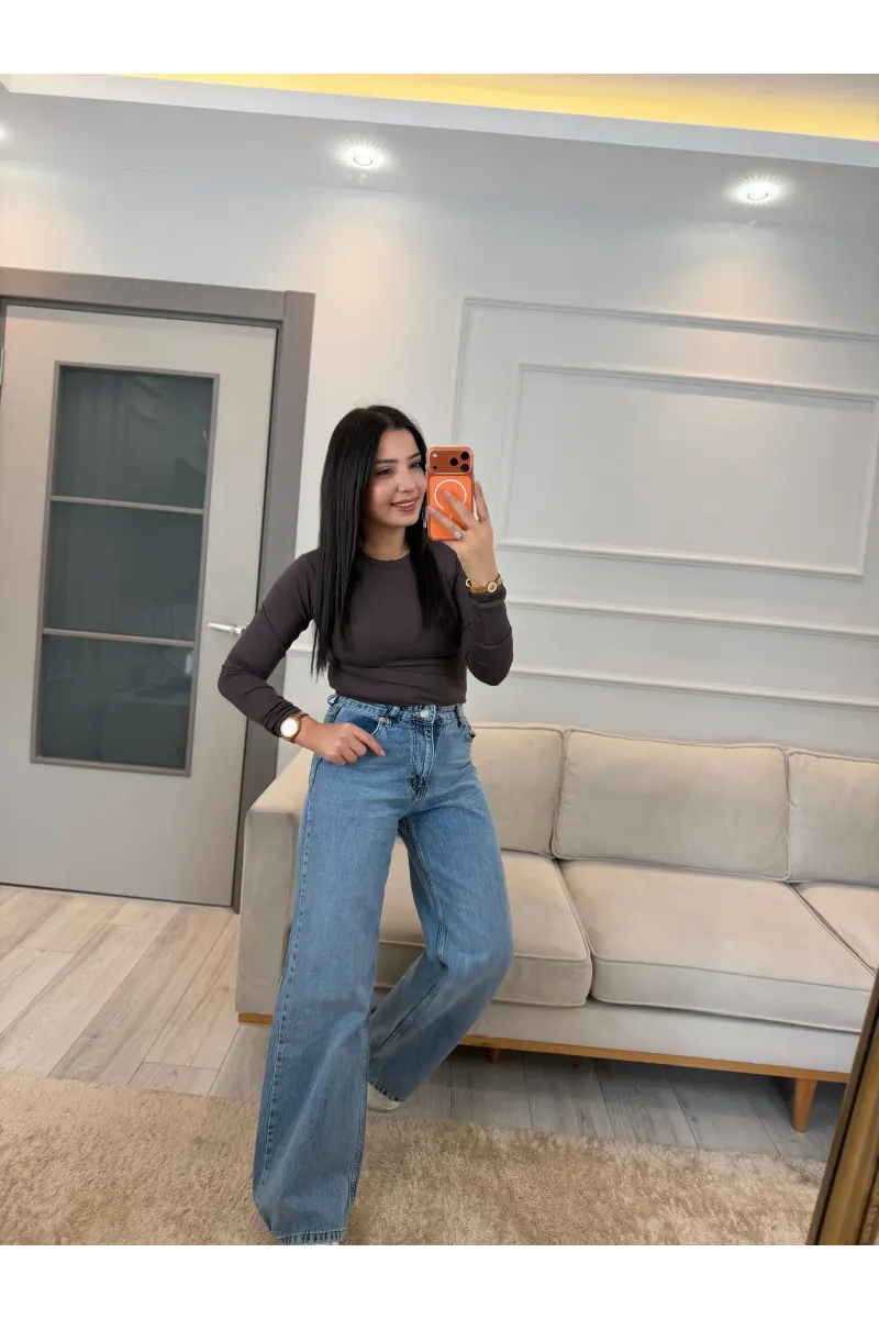 Uzun Kollu Çıt Çıtlı Body Bluz