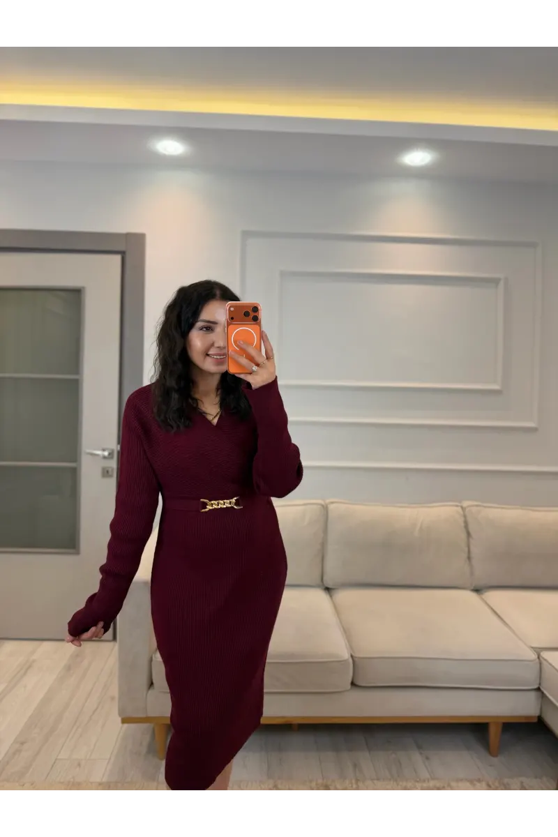 Zincir Detaylı Tasarım Elbise