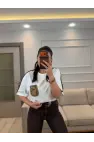 Cep Nakış Detaylı T-Shirt