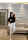Cep Nakış Detaylı T-Shirt