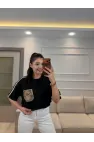 Cep Nakış Detaylı T-Shirt