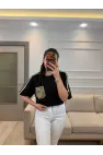 Cep Nakış Detaylı T-Shirt