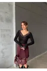 V Yaka Dantel Detaylı Bluz