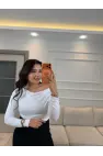 Degaje Yaka Yan Büzgülü Bluz