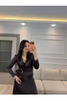 Gold Toka Detaylı Saten Bluz