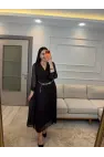 Kruvaze Zincir Kemerli Elbise