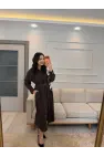 Şal Detaylı Kemerli Elbise