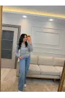 Yaka Detaylı Düğmeli Hırka