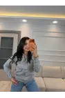 Yaka Detaylı Düğmeli Hırka
