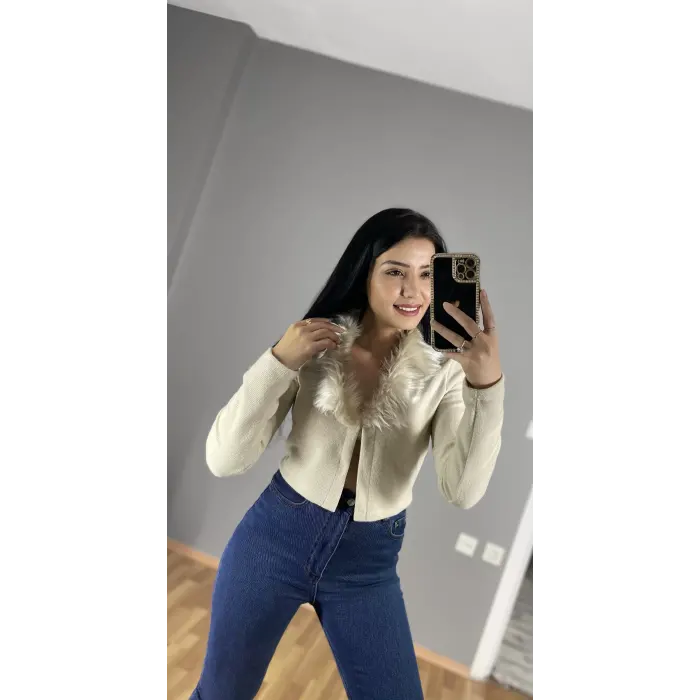 Warmun Yaka Kürk Kısa Ceket