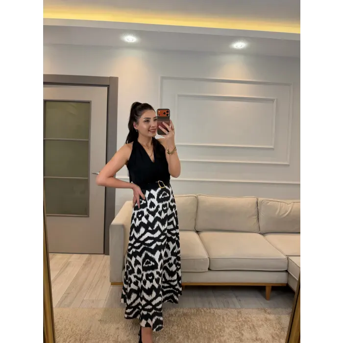 Boyundan Bağlamalı Kemerli Elbise