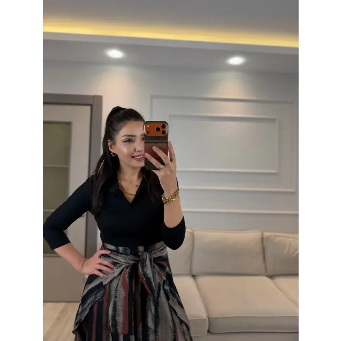 Önden Bağlamalı Polo Yaka Elbise