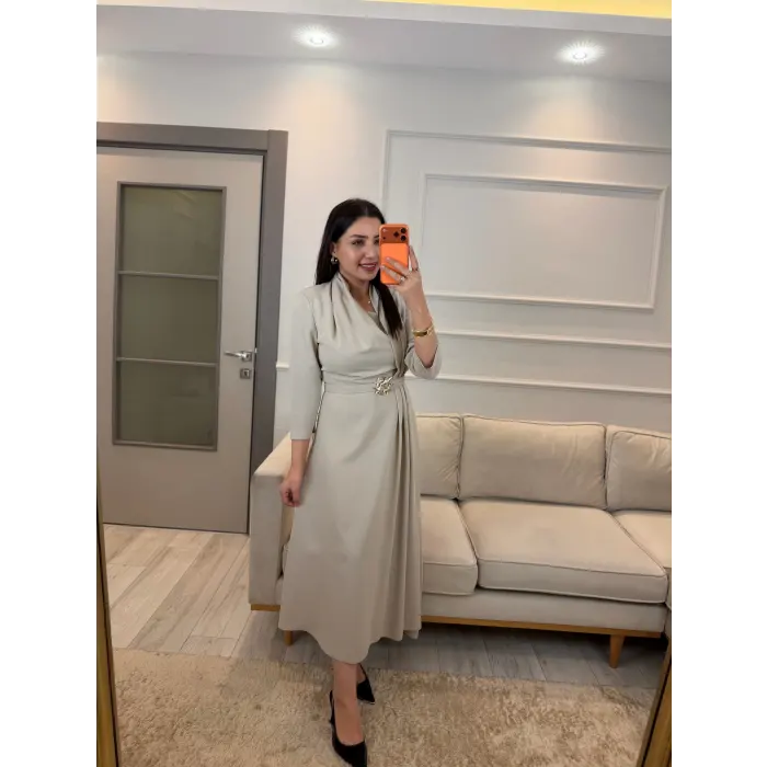 Lia Kemer Detaylı Elbise