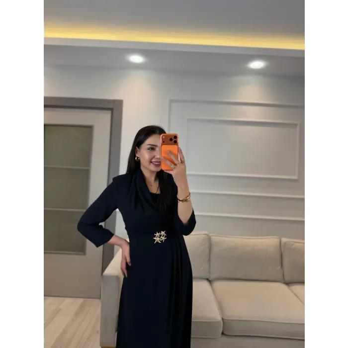 Lia Kemer Detaylı Elbise