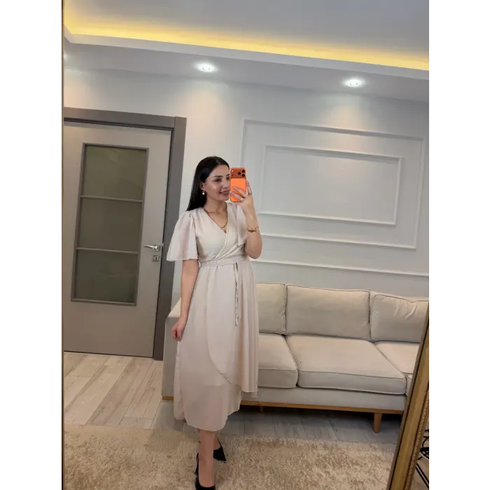 Kısa Kollu Kol Volanlı Şifon Elbise