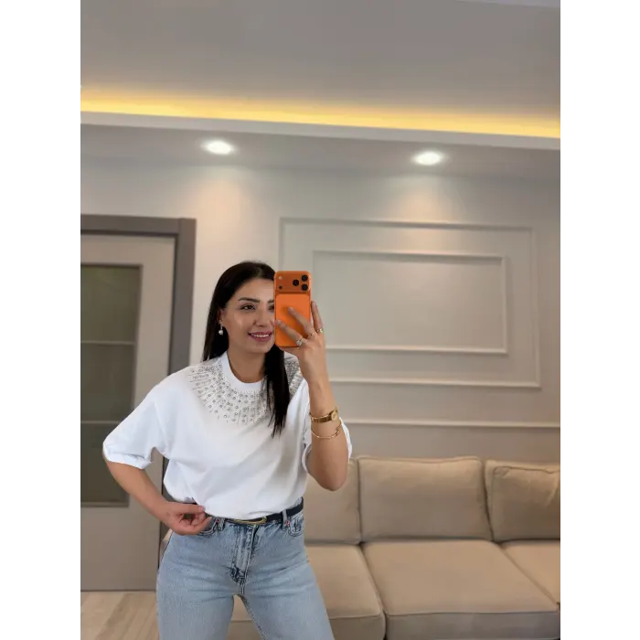 Mairin Yaka Taşlı T-Shirt