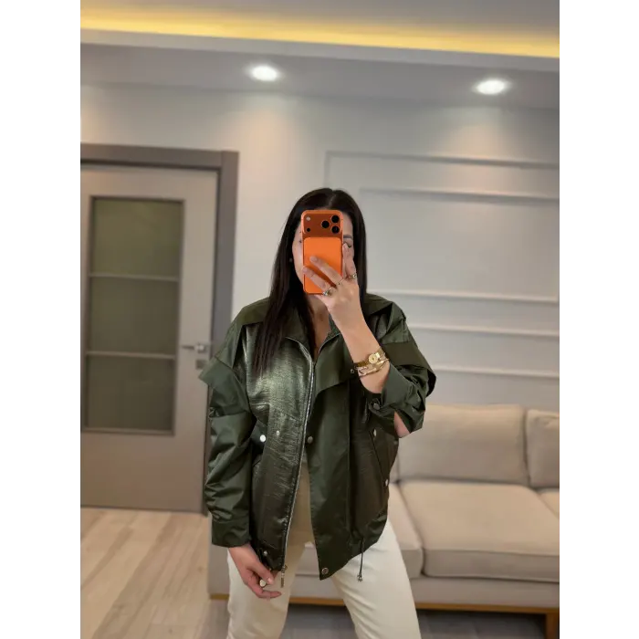 Çıtçtılı Dik Yaka Saten Parçalı Ceket