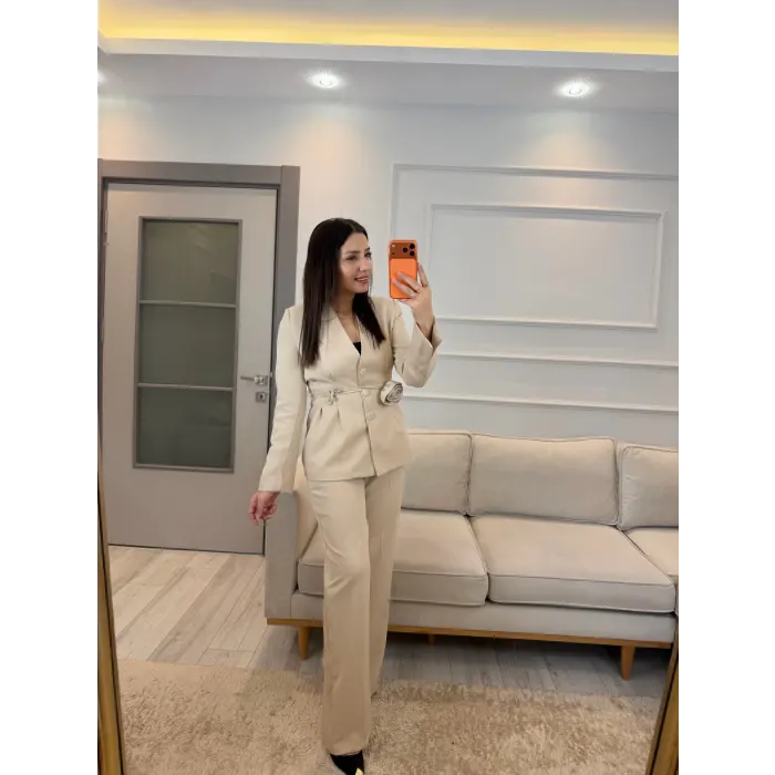 Gül Detaylı Blazer Ceket Pantolon Takım