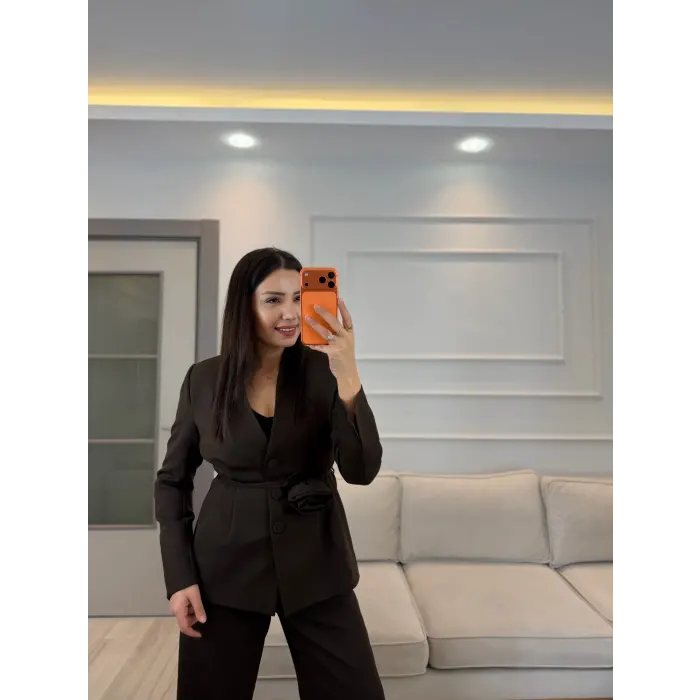 Gül Detaylı Blazer Ceket Pantolon Takım