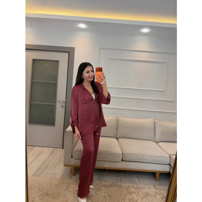 İthal Kumaş Parlak Kapüşonlu Takım