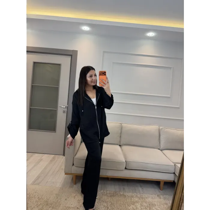 İthal Kumaş Parlak Kapüşonlu Takım