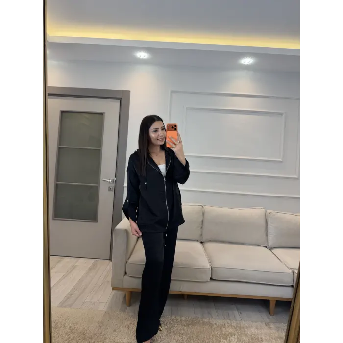 İthal Kumaş Parlak Kapüşonlu Takım