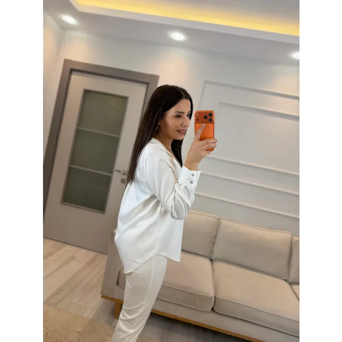 Sedef Düğmeli Saten Gömlek