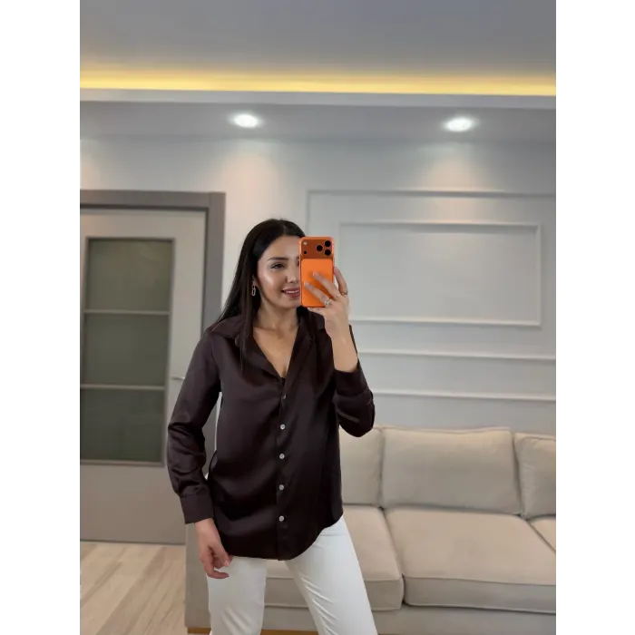 Sedef Düğmeli Saten Gömlek