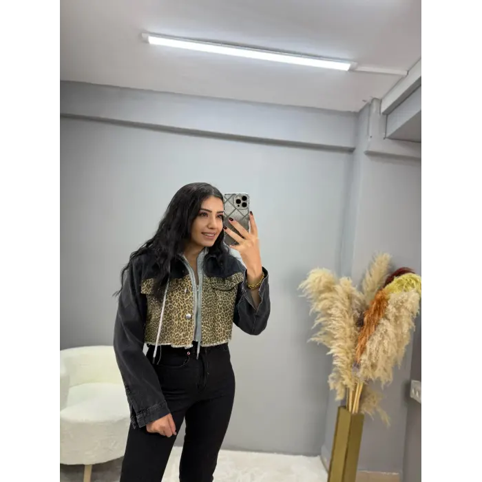 Avent Leopar Detaylı Kapüşonlu Ceket