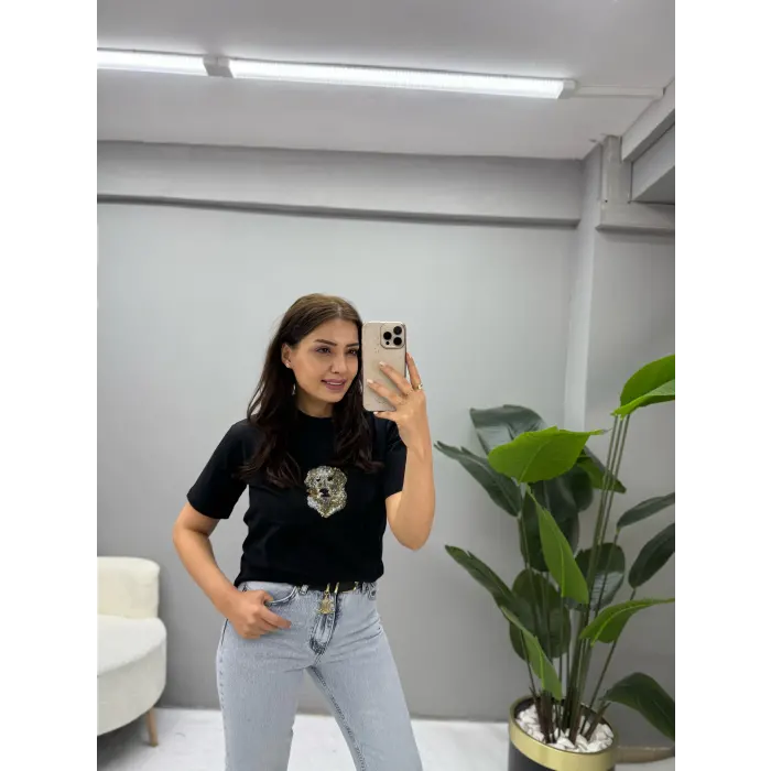 Bymen Taşlı Köpek T-Shirt