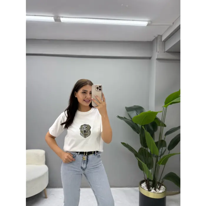 Bymen Taşlı Köpek T-Shirt