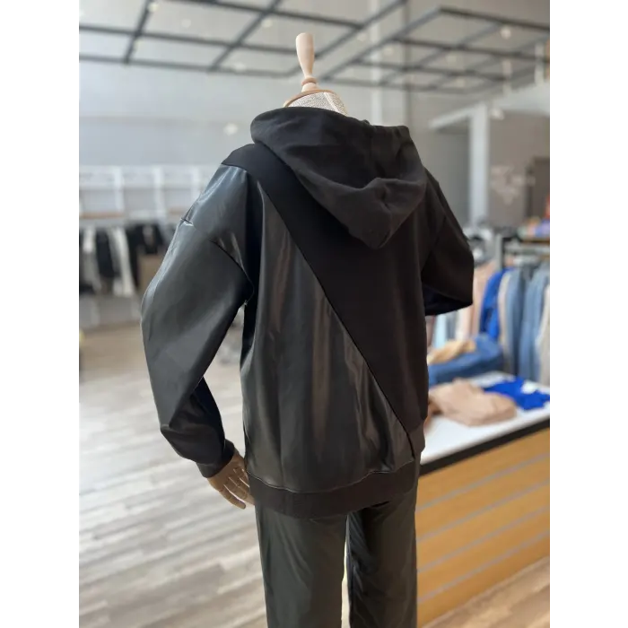 Canoxc Deri Detaylı Sweatshirt