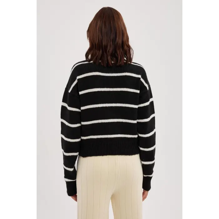 Dissol Sakallı Çizgili Triko Hırka