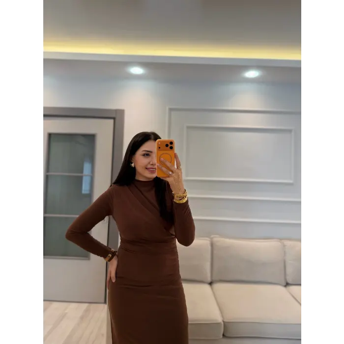 Drape Detaylı Elbise