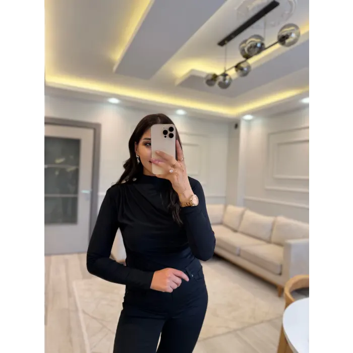 Düğmeli Drapeli Bluz