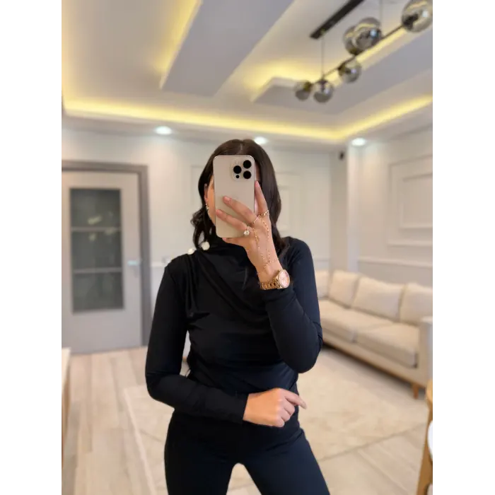 Düğmeli Drapeli Bluz