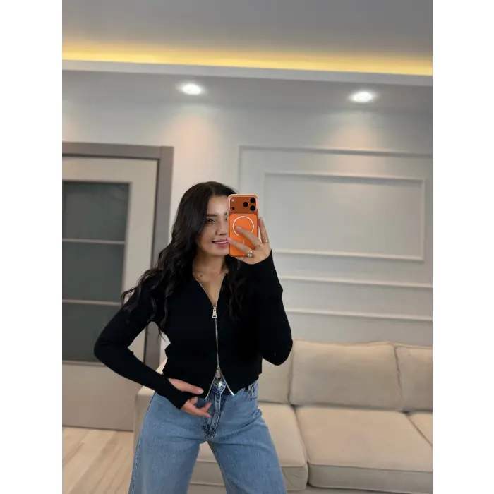 Fermuarlı Kısa Triko Hırka