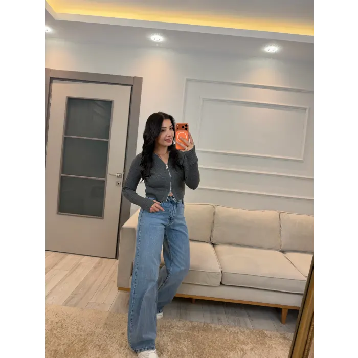 Fermuarlı Kısa Triko Hırka