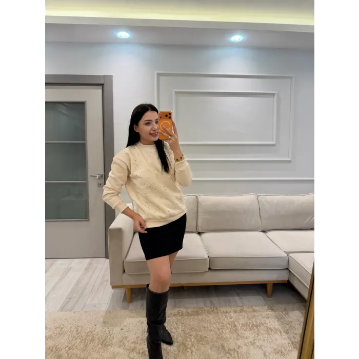 Fiyonk Taş Detaylı Sweatshirt