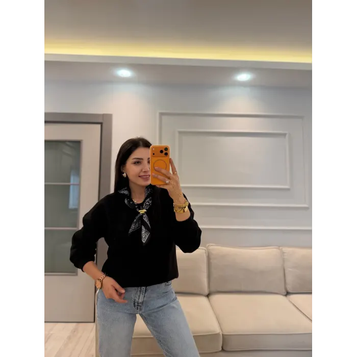 Fularlı Üç İplik Sweatshirt