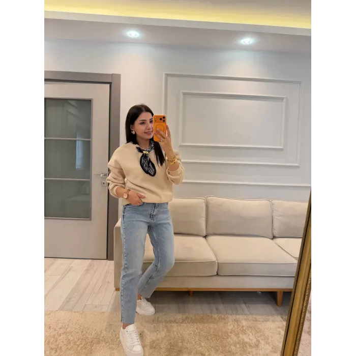 Fularlı Üç İplik Sweatshirt