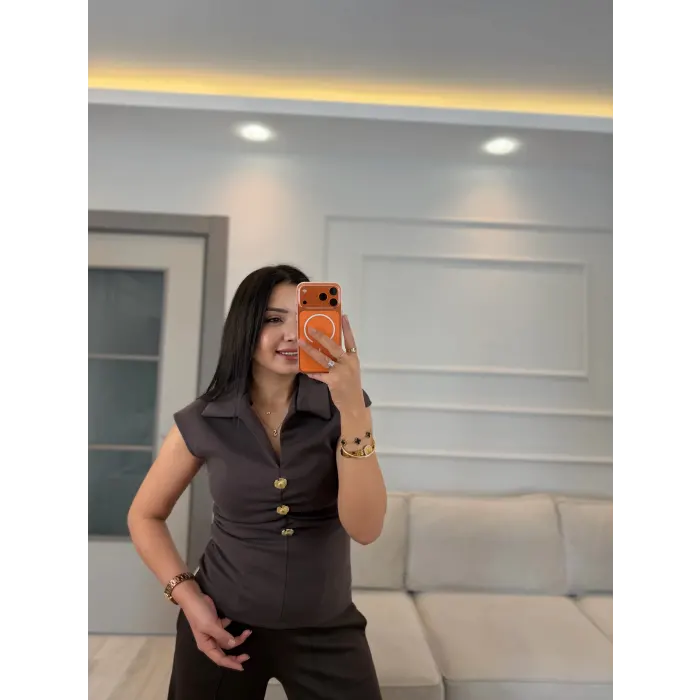 Gold Aksesuar Detaylı Drapeli Modal Bluz