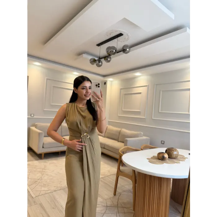 Gold Toka Detaylı Keten Elbise