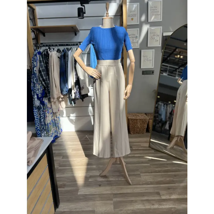 Grandes Kol Düğmeli Triko Bluz