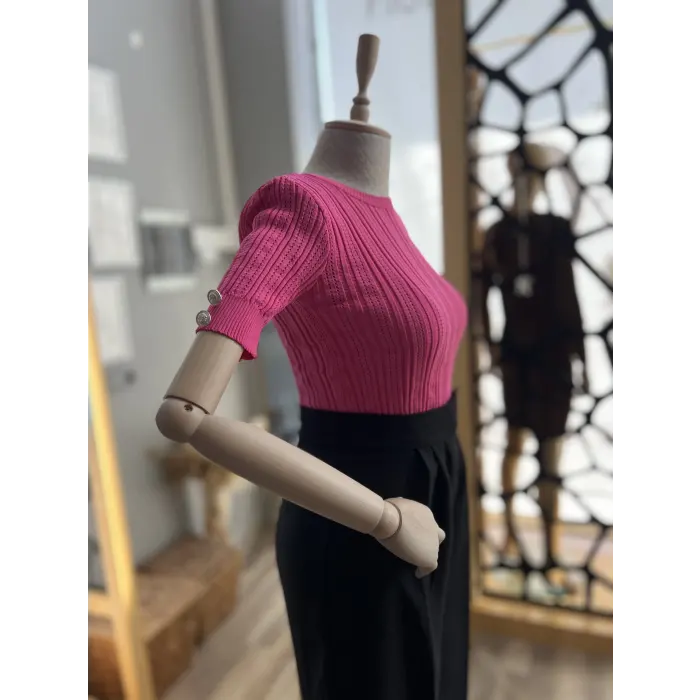 Grandes Kol Düğmeli Triko Bluz