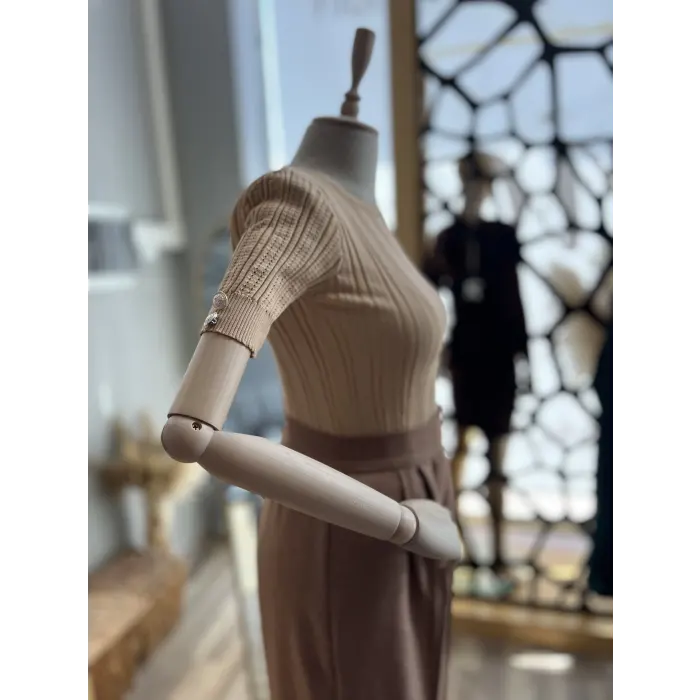 Grandes Kol Düğmeli Triko Bluz