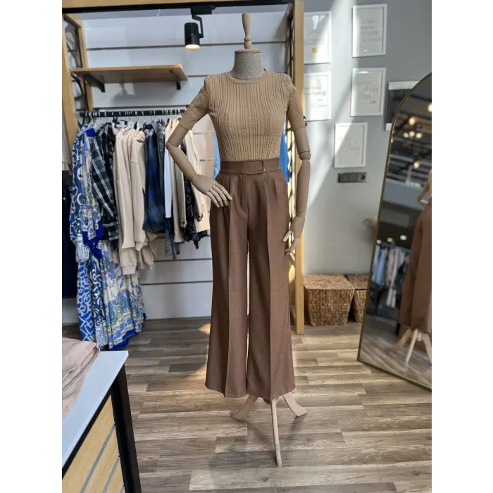 Grandes Kol Düğmeli Triko Bluz